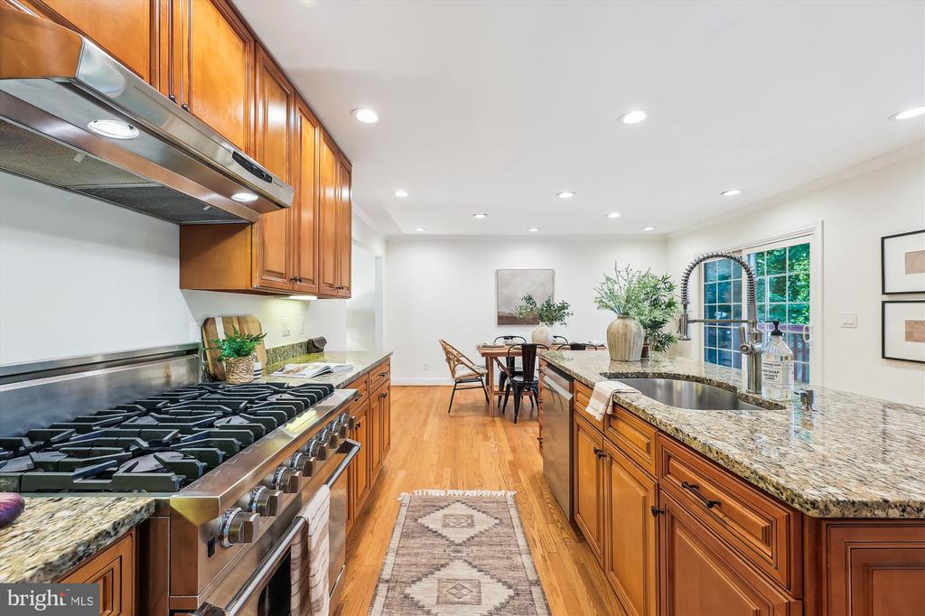 8407 BREWSTER DRIVE