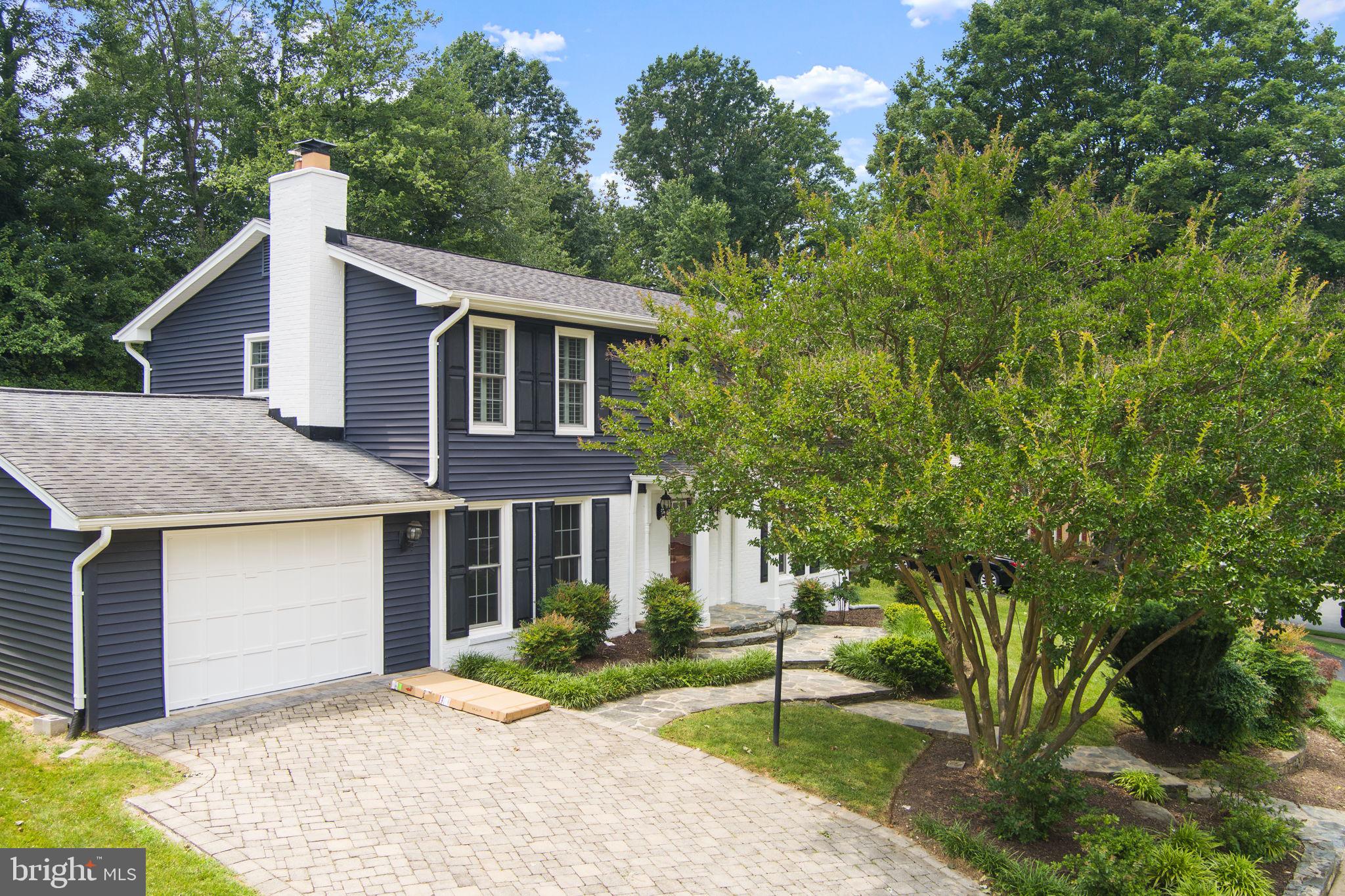 1910 MIRACLE LANE