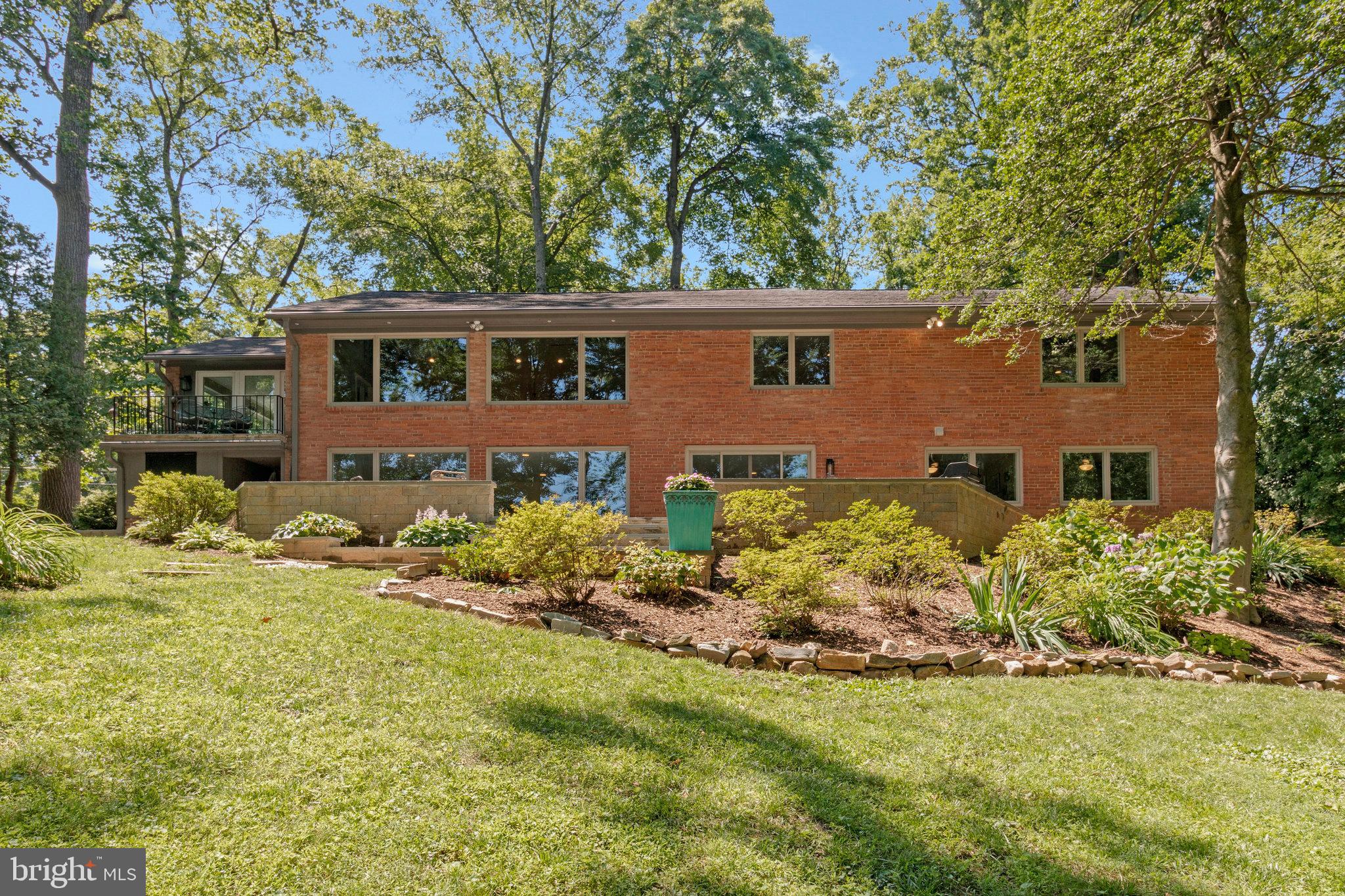 6320 CROSSWOODS CIRCLE