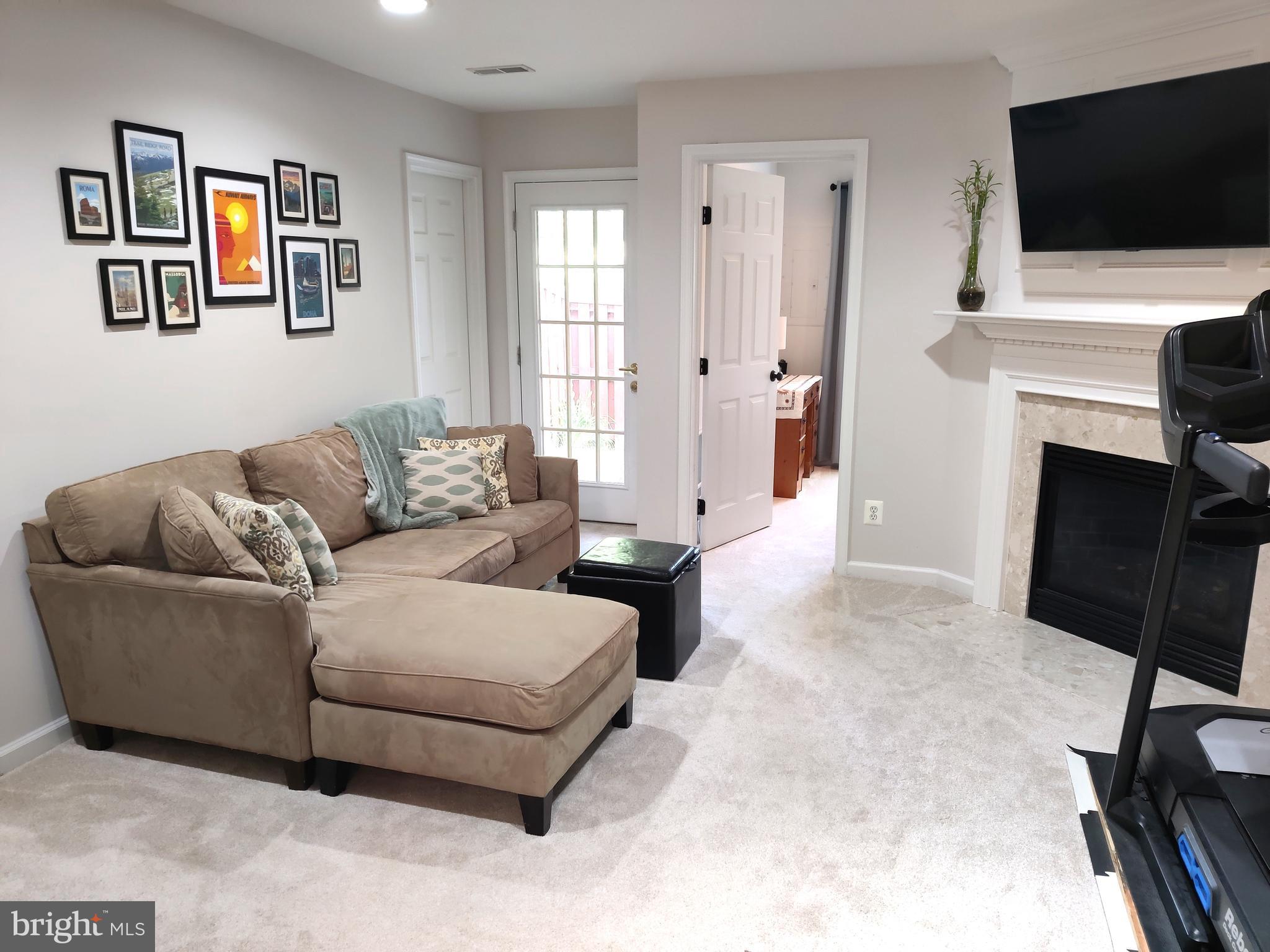 6413 HAWK VIEW LANE