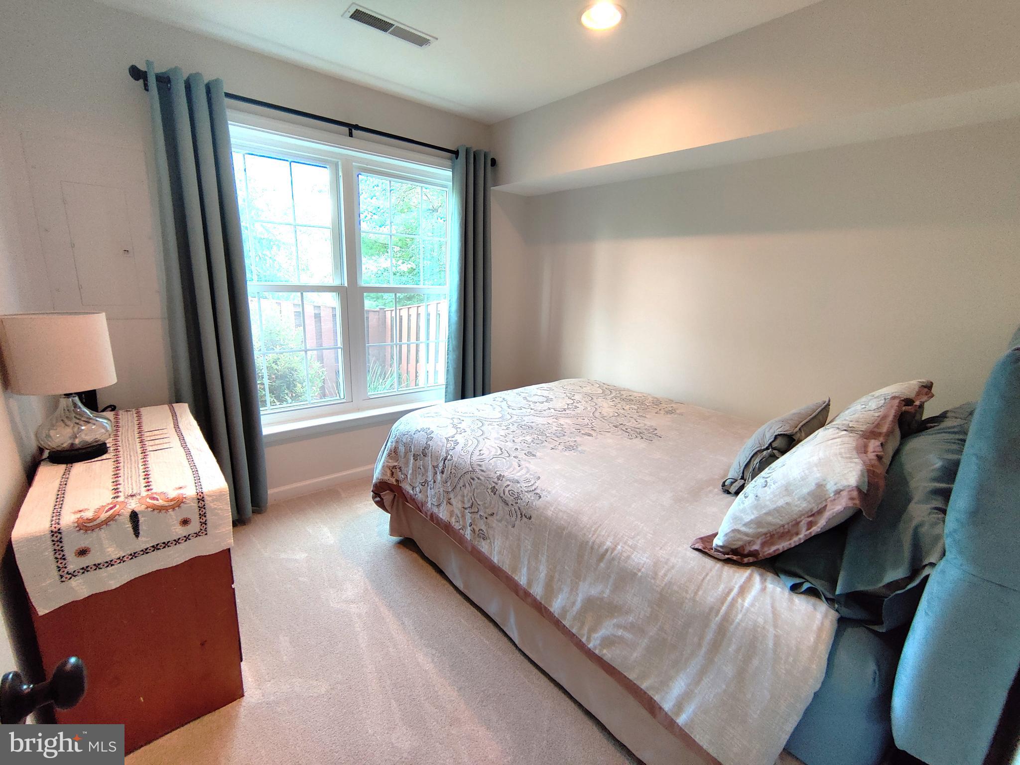 6413 HAWK VIEW LANE