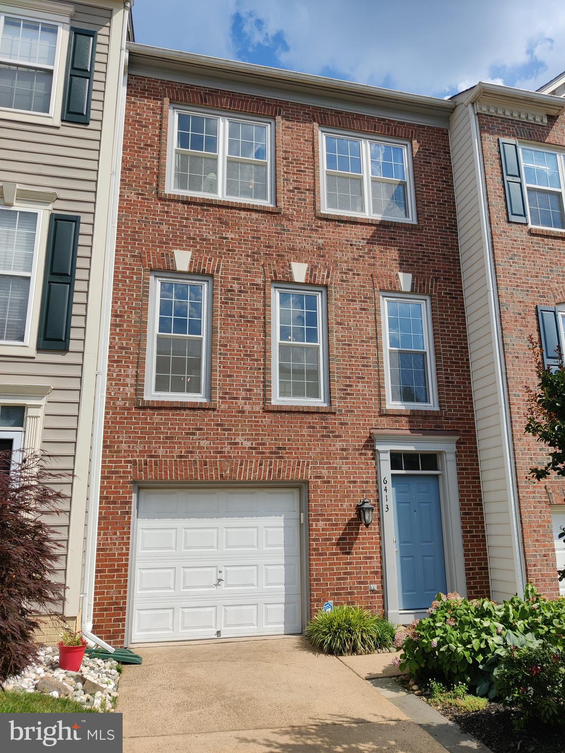 6413 HAWK VIEW LANE