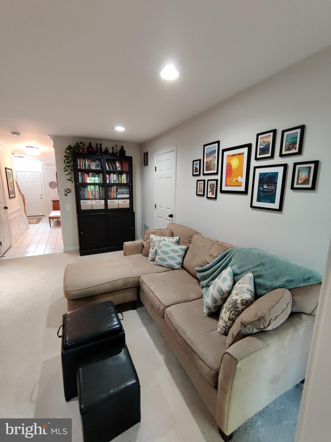 6413 HAWK VIEW LANE