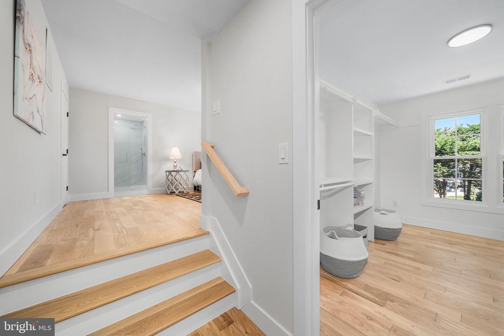 500 A WOODLAND COURT NW