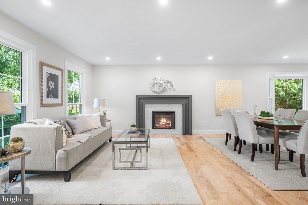 500 A WOODLAND COURT NW