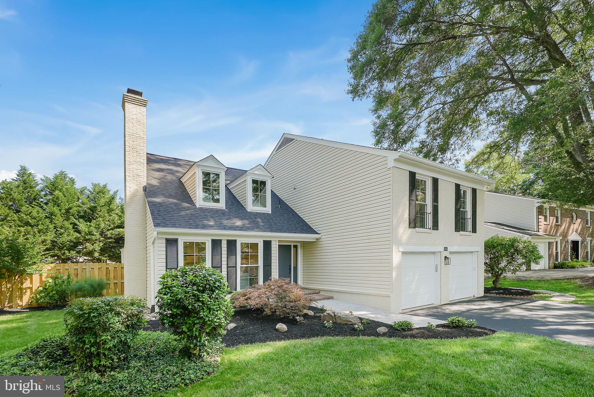 500 A WOODLAND COURT NW
