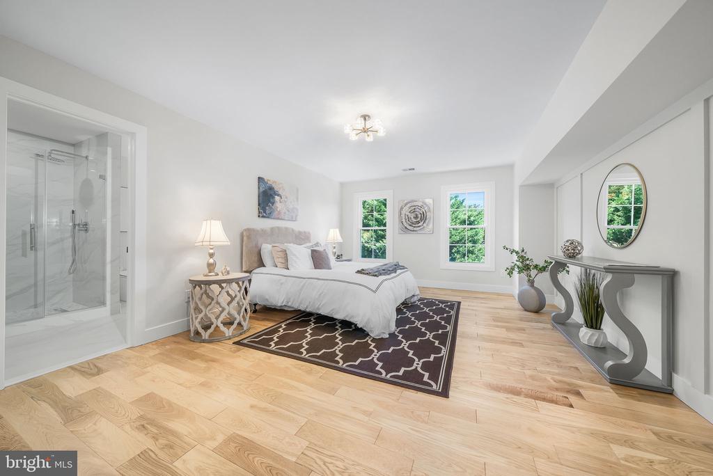 500 A WOODLAND COURT NW