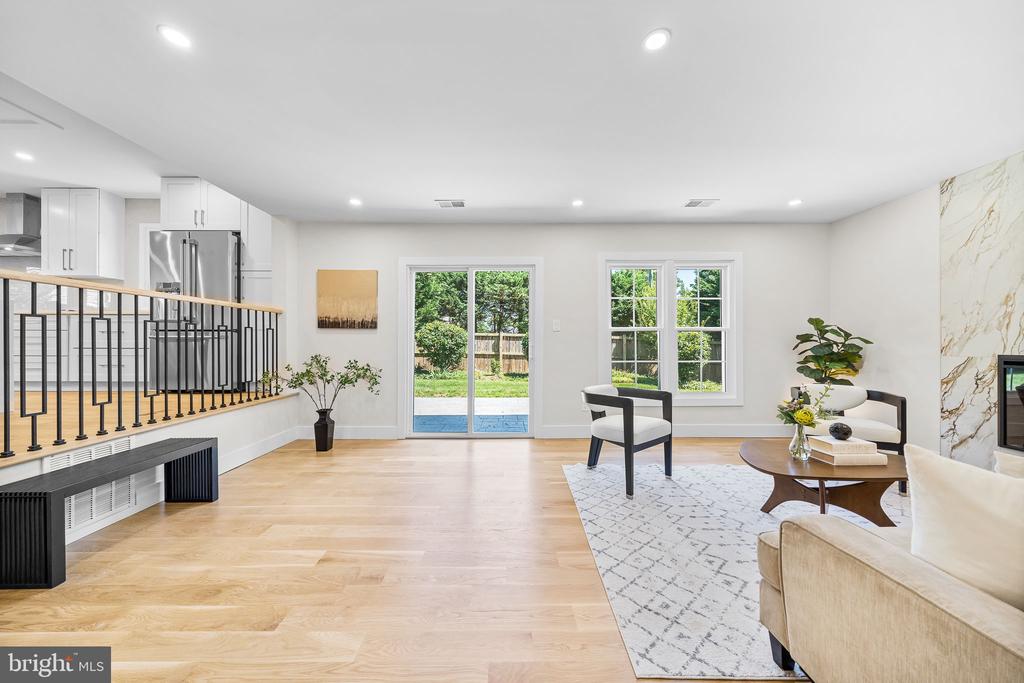 500 A WOODLAND COURT NW