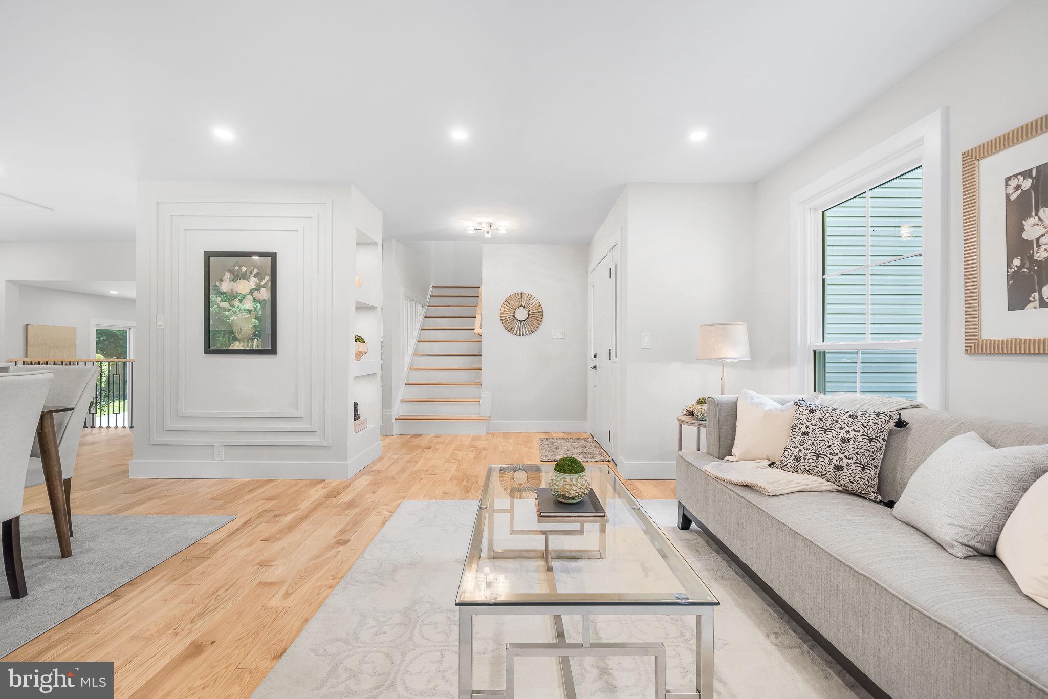 500 A WOODLAND COURT NW