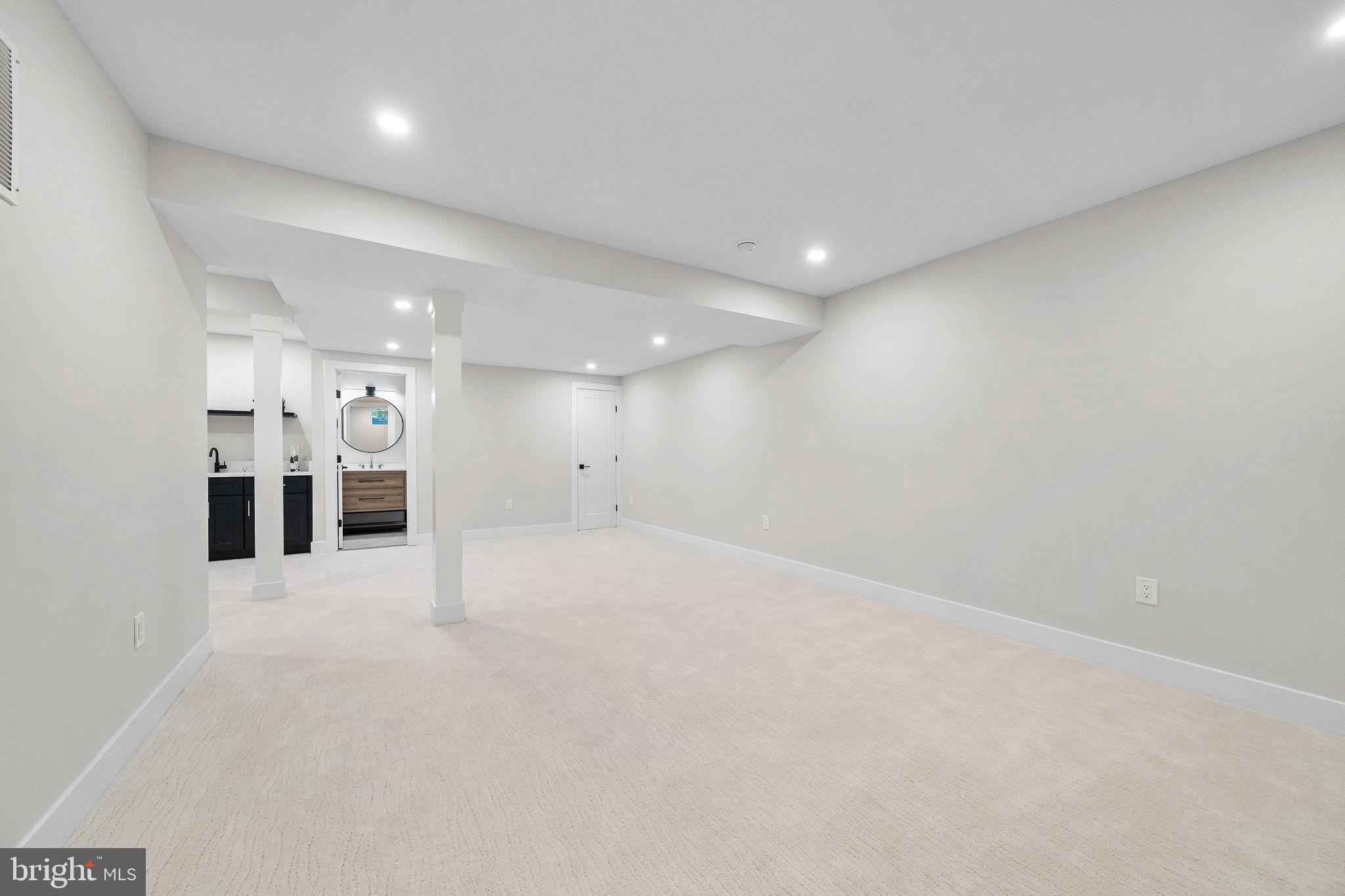 500 A WOODLAND COURT NW