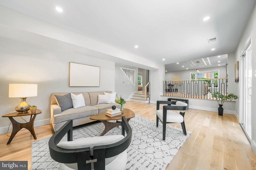 500 A WOODLAND COURT NW