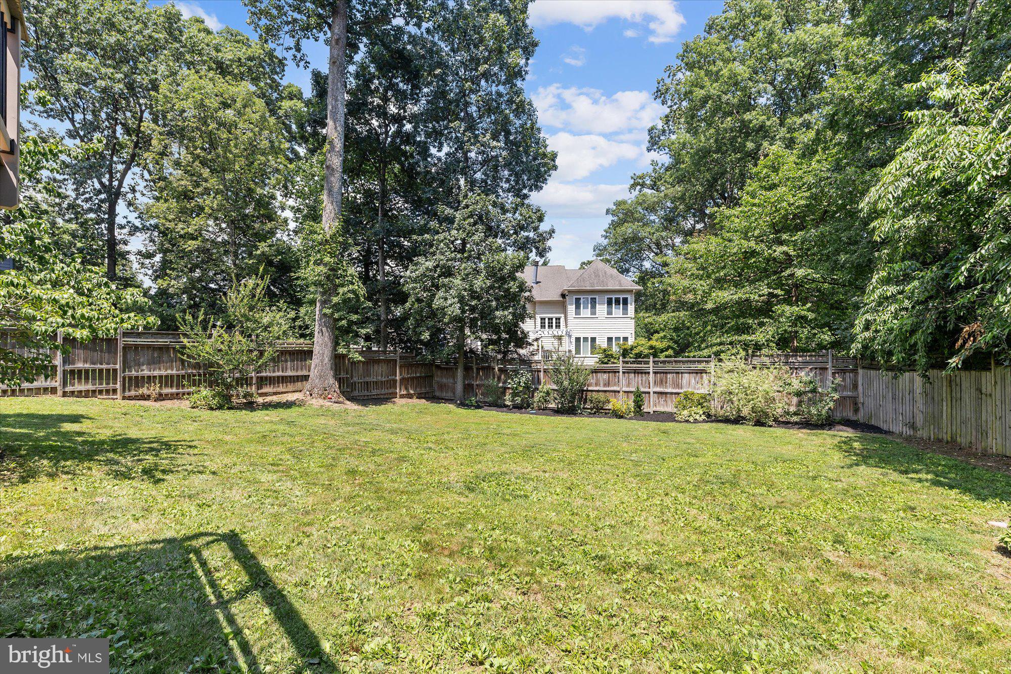 2533 REMINGTON STREET