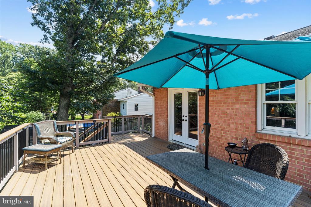 2533 REMINGTON STREET