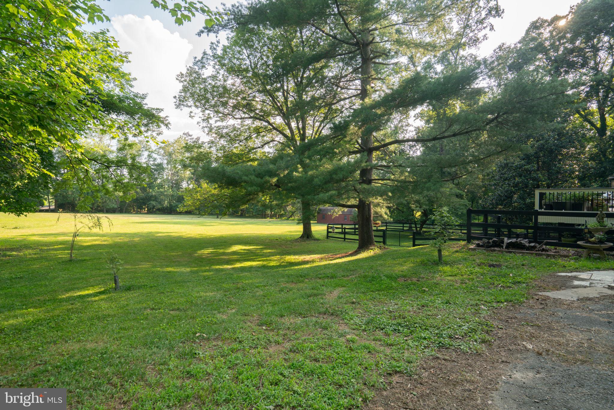 10423 DEERFOOT DRIVE