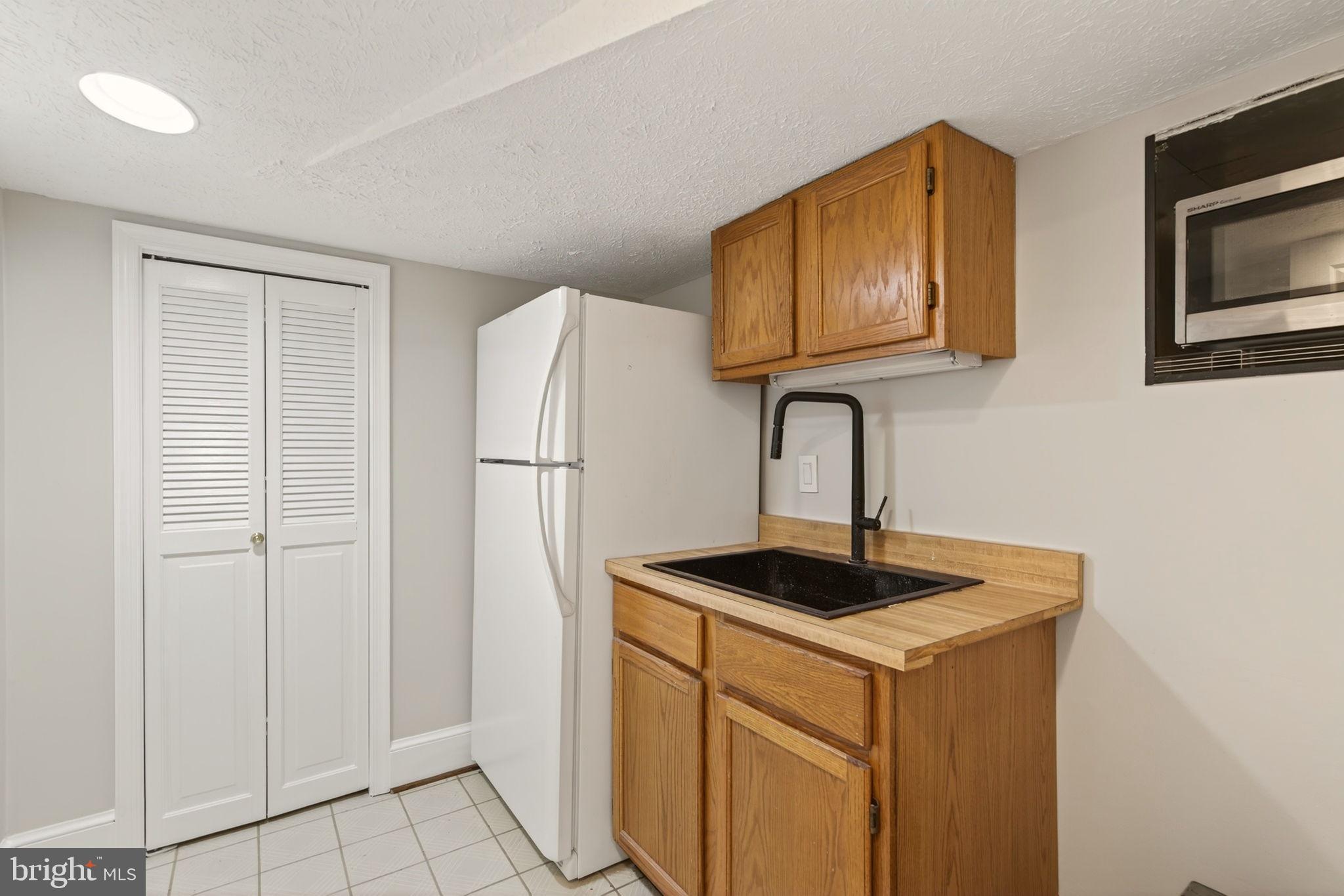 10423 DEERFOOT DRIVE