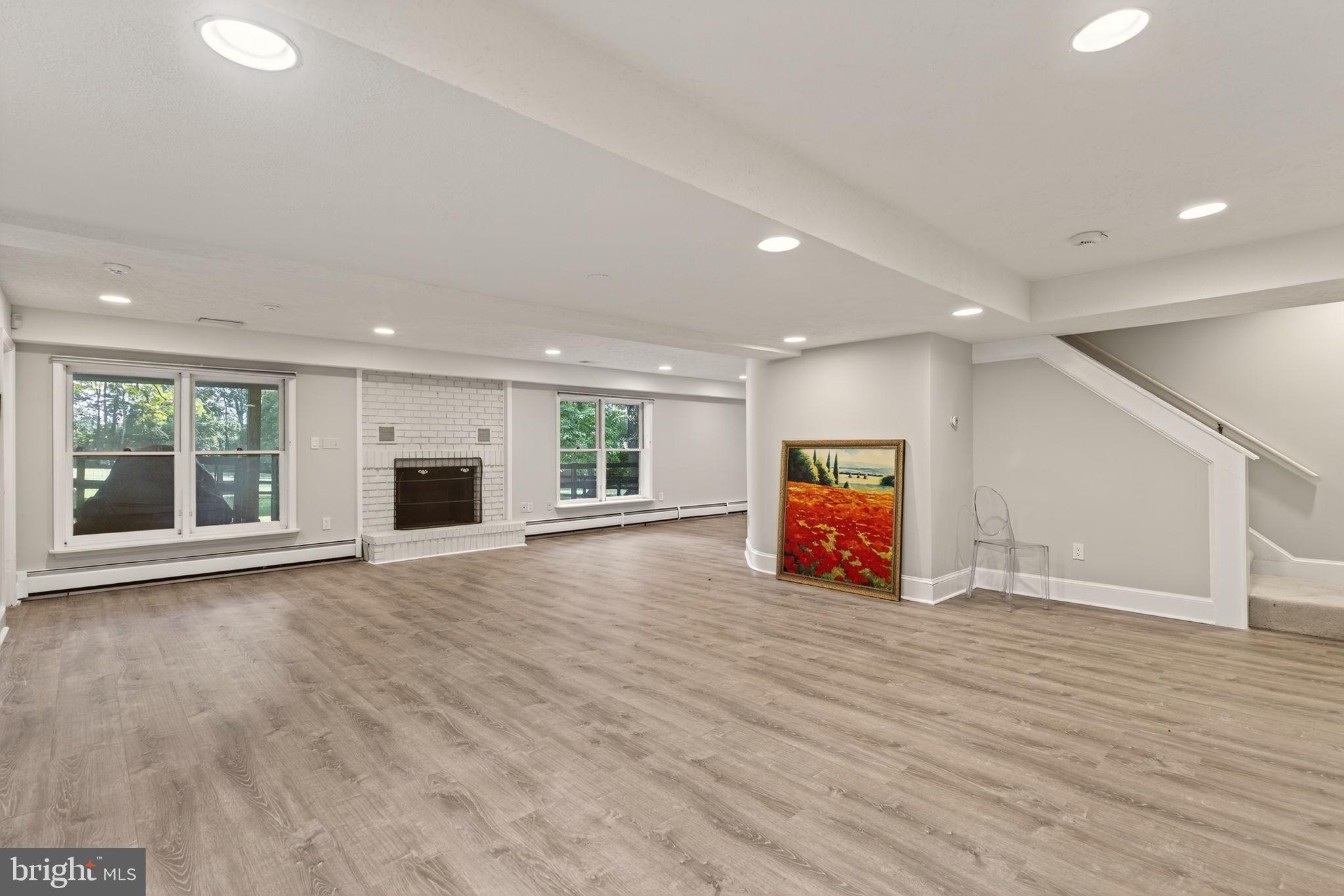 10423 DEERFOOT DRIVE