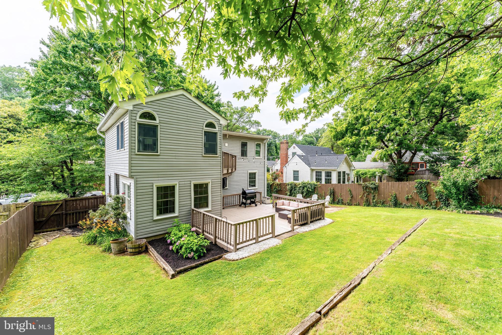 2907 MONROE PLACE