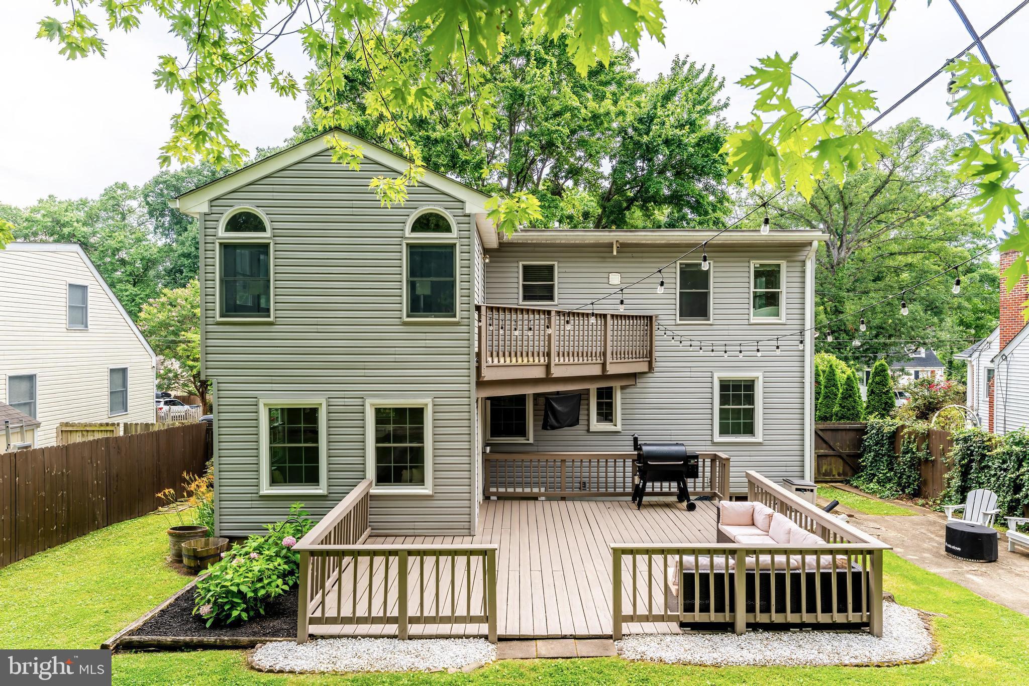 2907 MONROE PLACE
