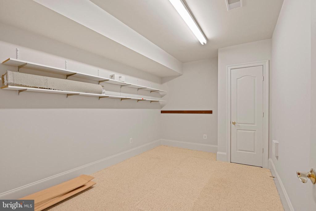 1410 HARVEST CROSSING DRIVE