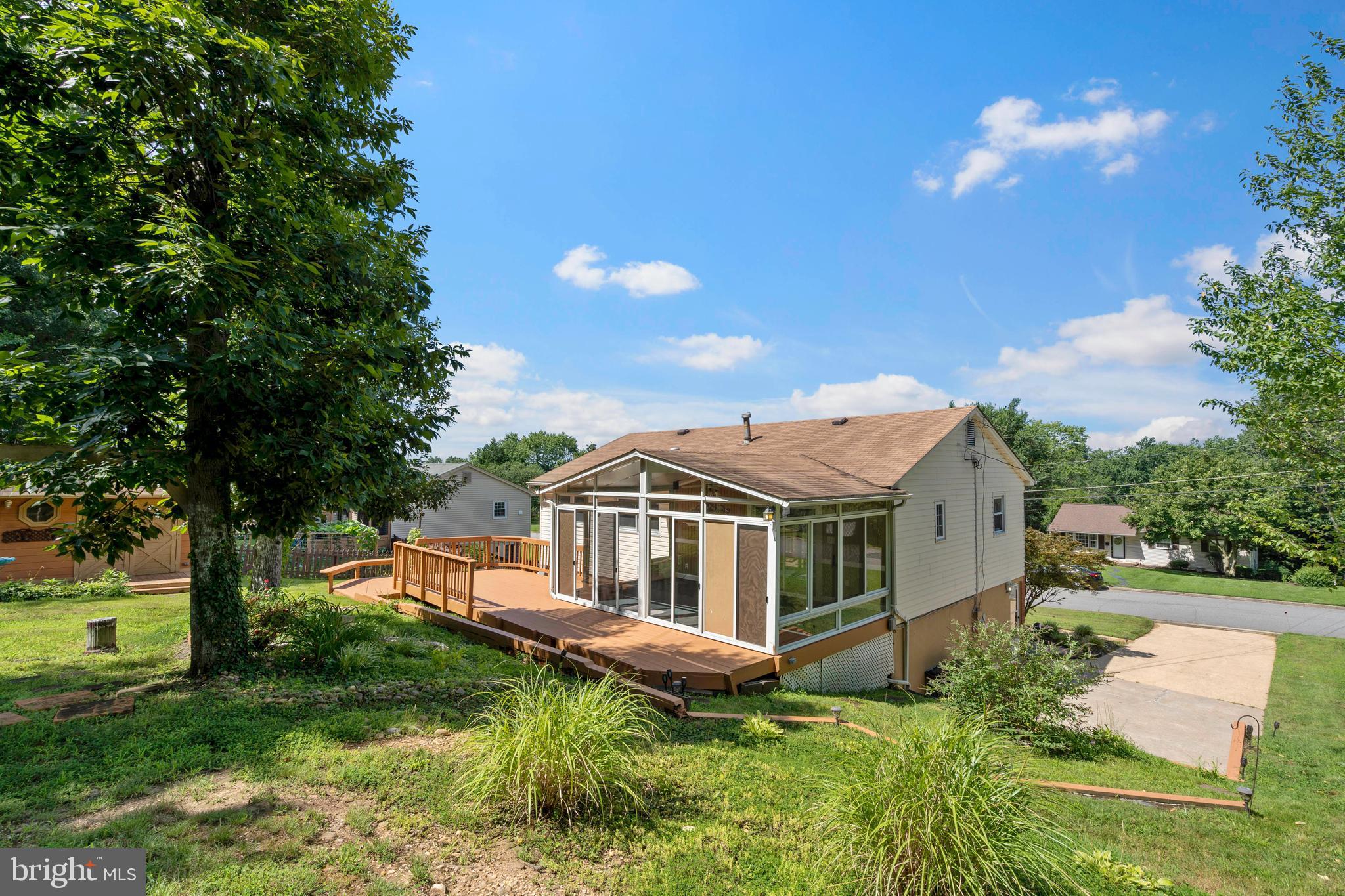 6503 CARRIAGE DRIVE