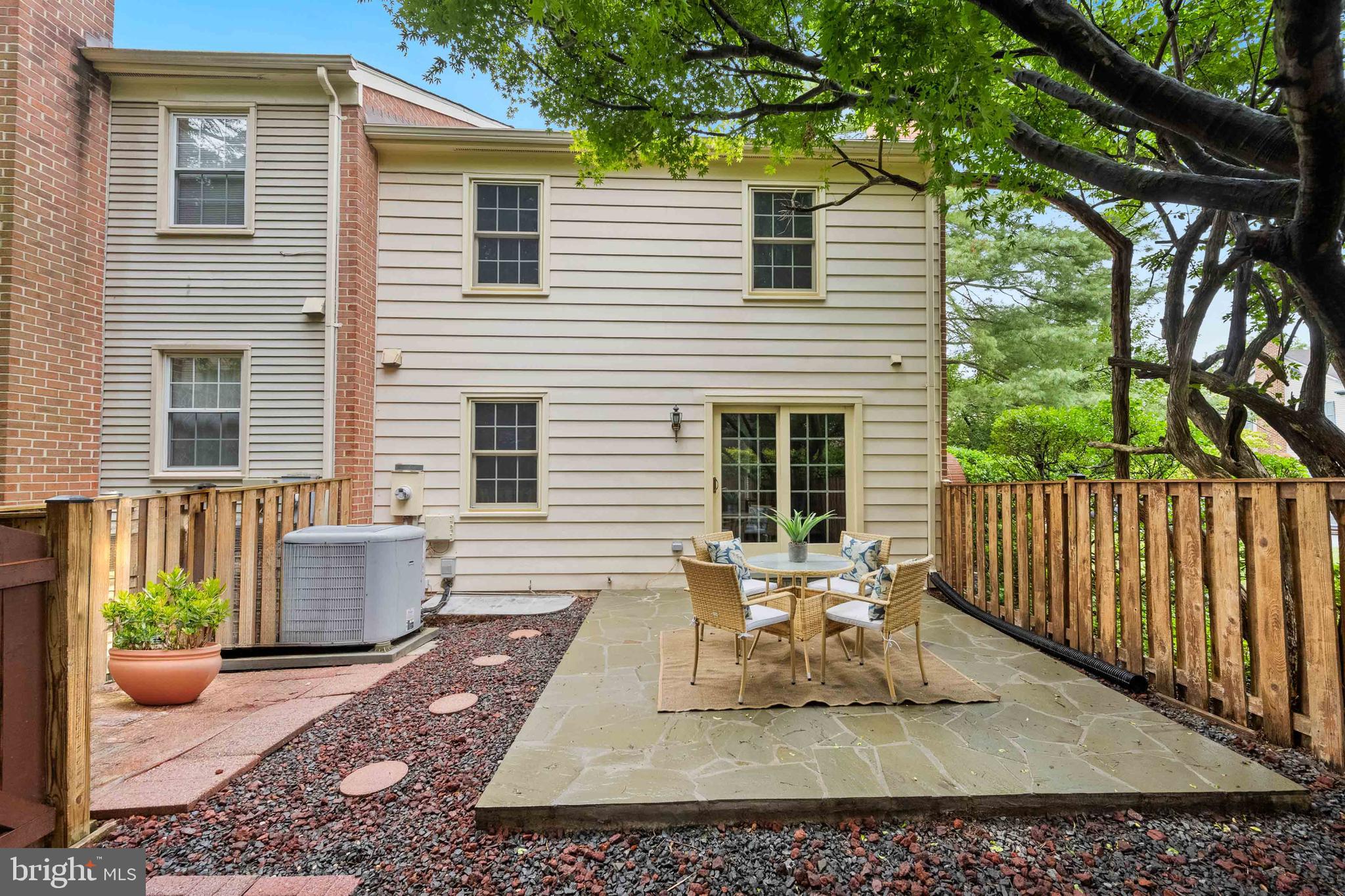 2801 SHAWN LEIGH DRIVE