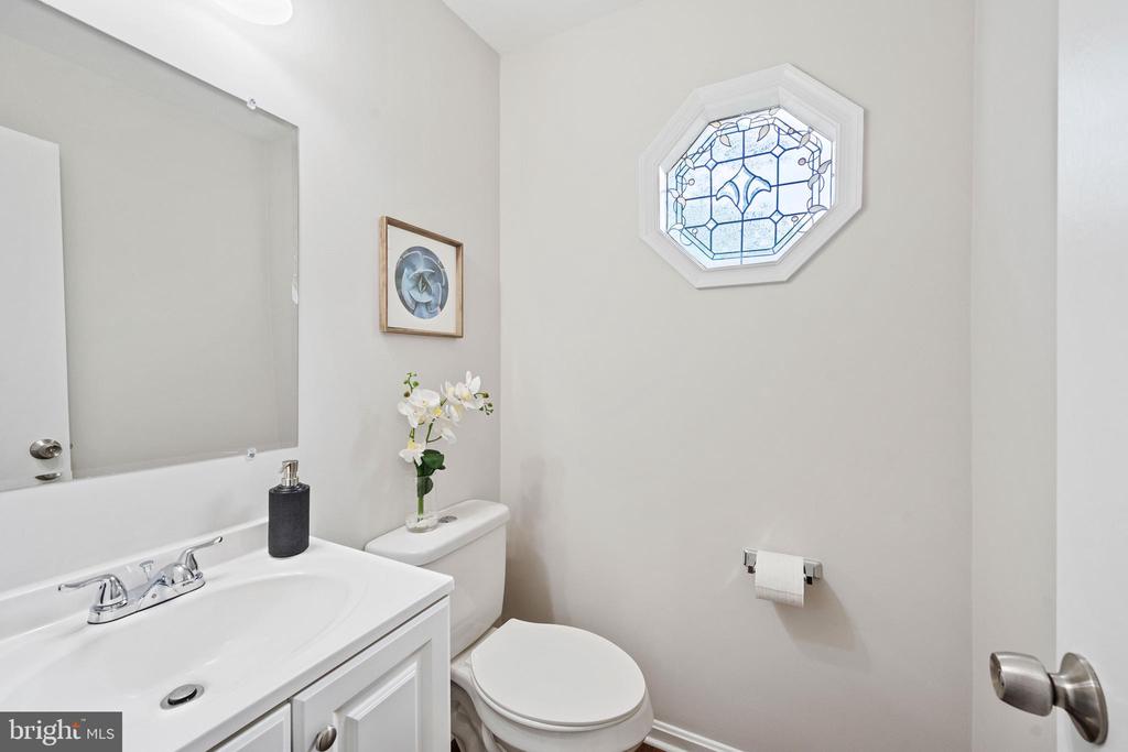 2801 SHAWN LEIGH DRIVE