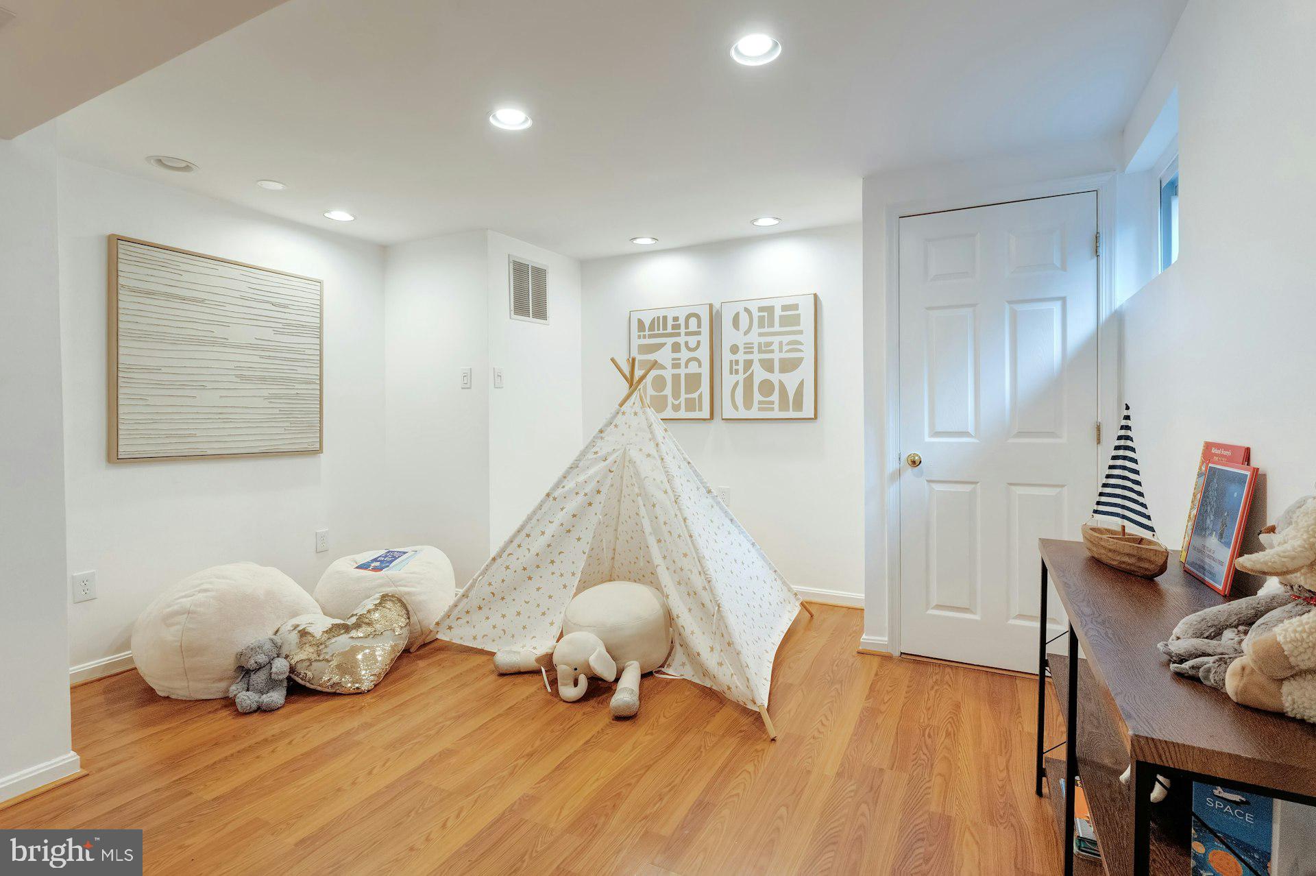 11522 RUNNING CEDAR ROAD