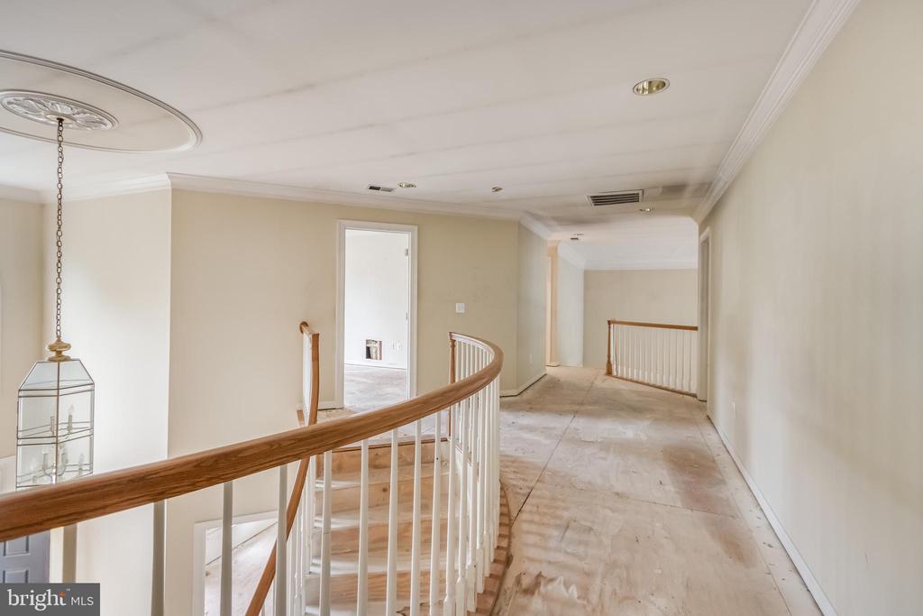 12111 WALNUT BRANCH ROAD