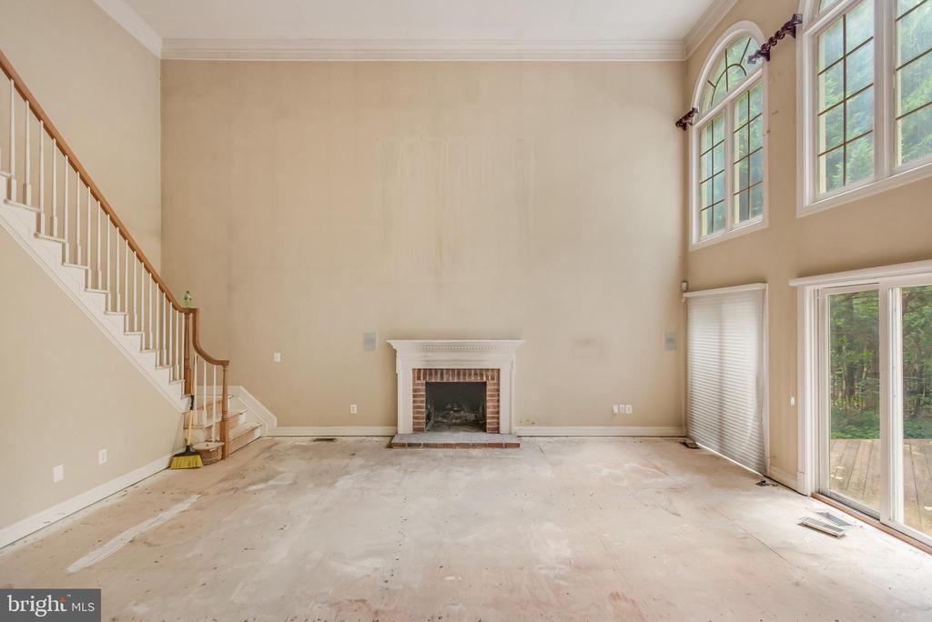 12111 WALNUT BRANCH ROAD
