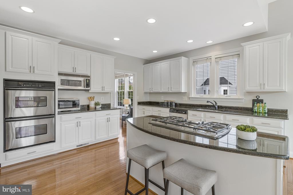 2339 BRITTANY PARC DRIVE