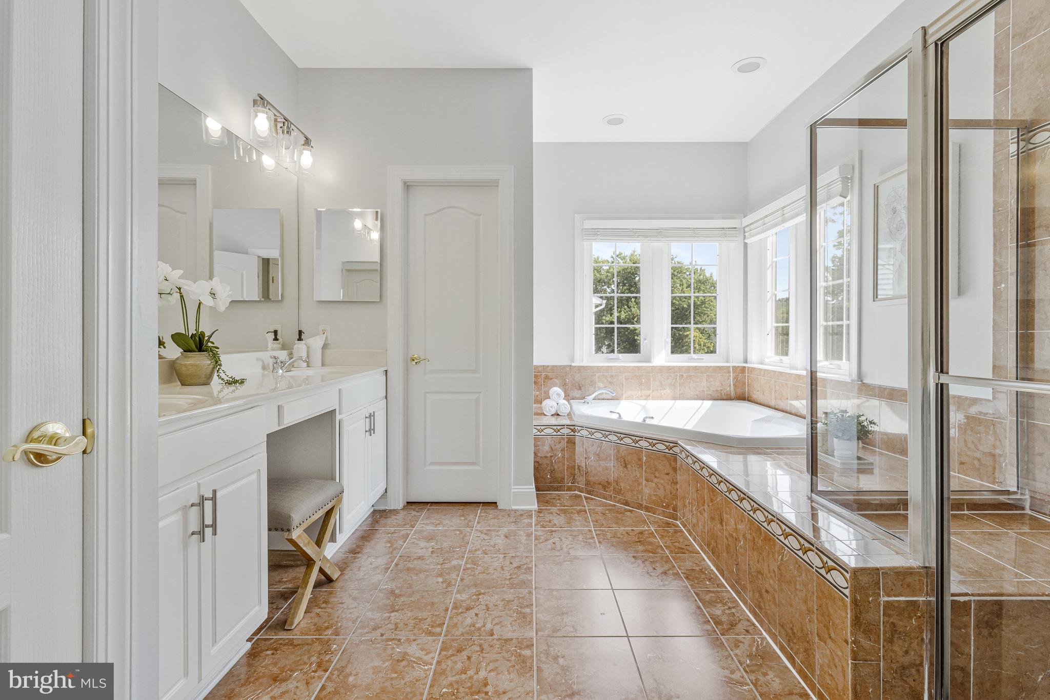 2339 BRITTANY PARC DRIVE