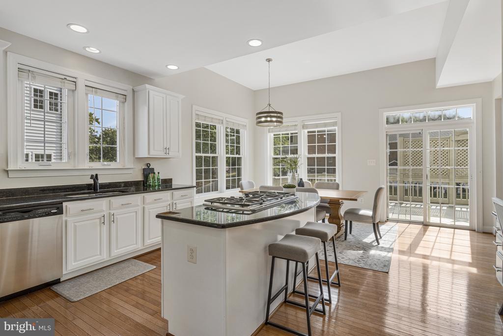 2339 BRITTANY PARC DRIVE