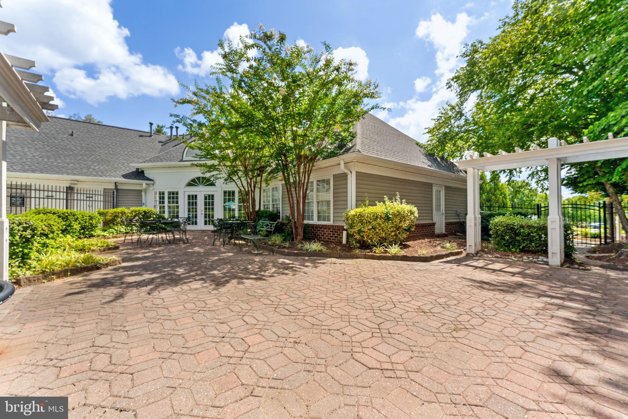 4501 SUPERIOR SQUARE 4501