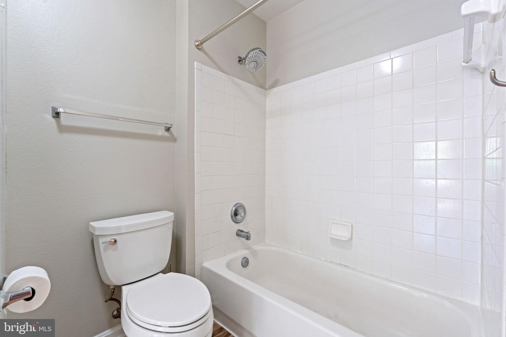 4501 SUPERIOR SQUARE 4501