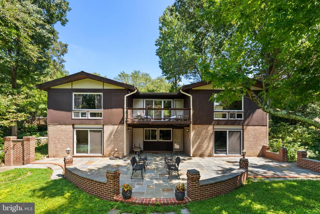 3002 SEVOR LANE