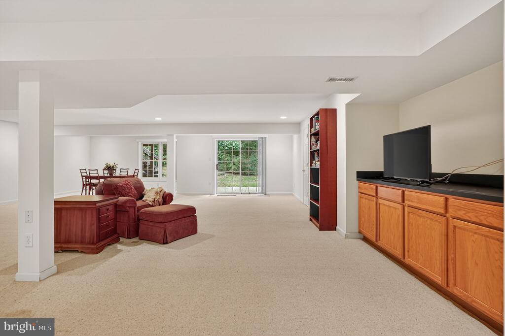 6408 JUMET COURT