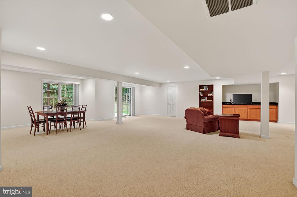 6408 JUMET COURT