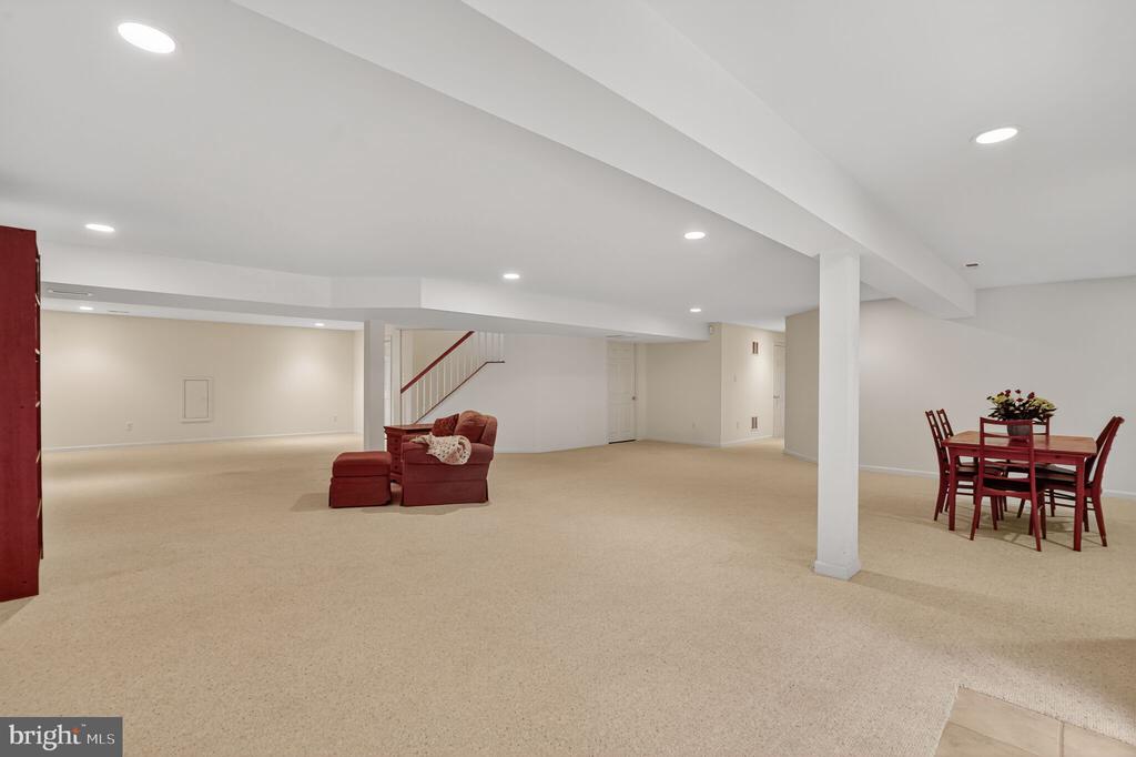 6408 JUMET COURT