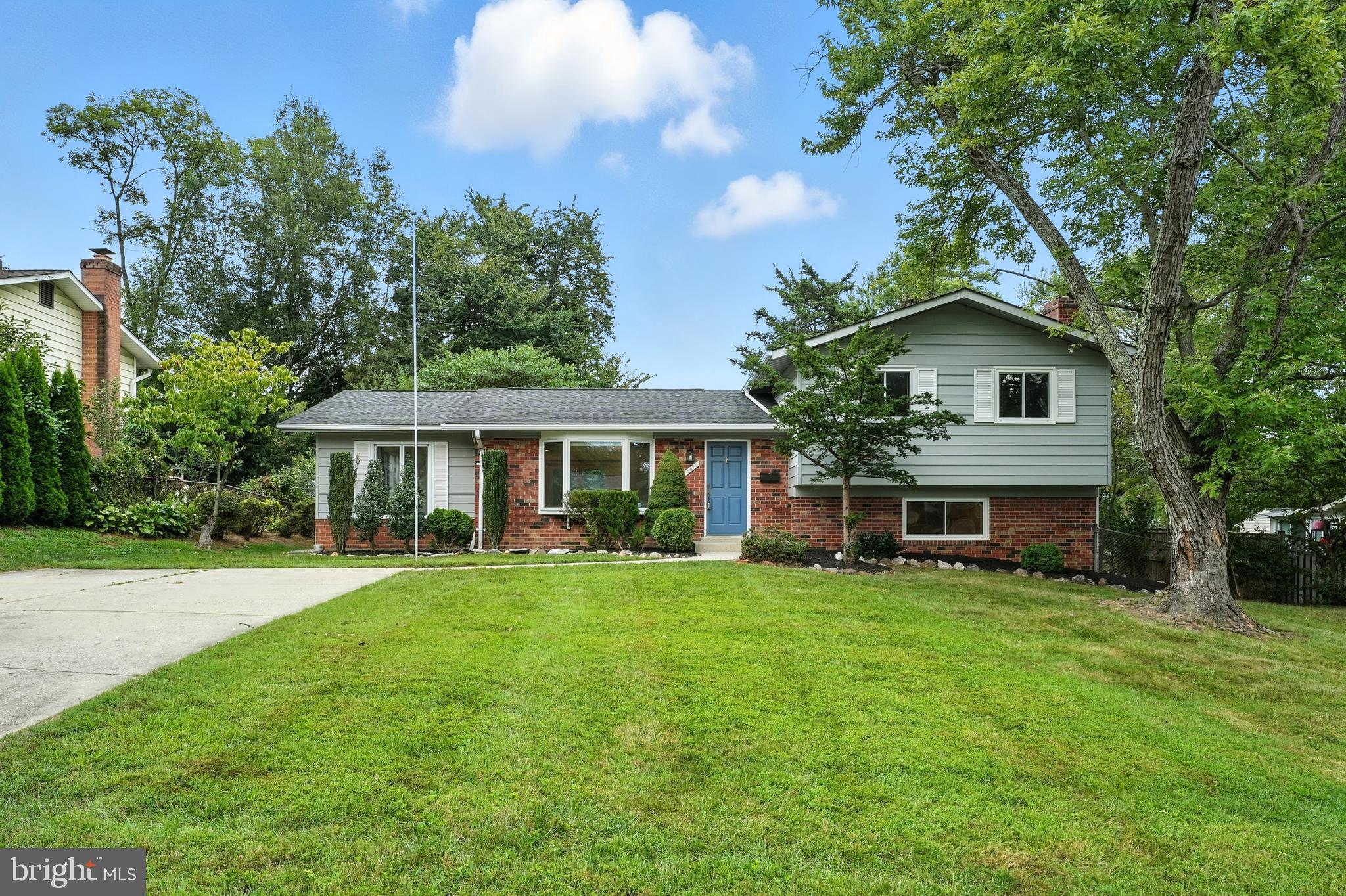 5011 ROSLYN ROAD