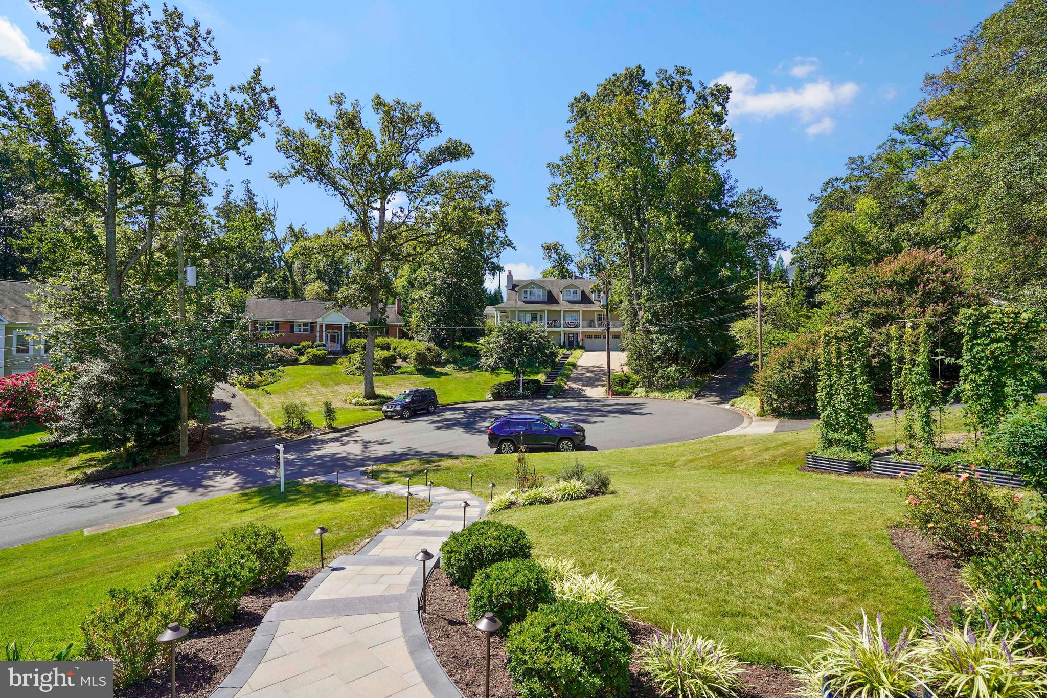 1208 HUNTLY PLACE