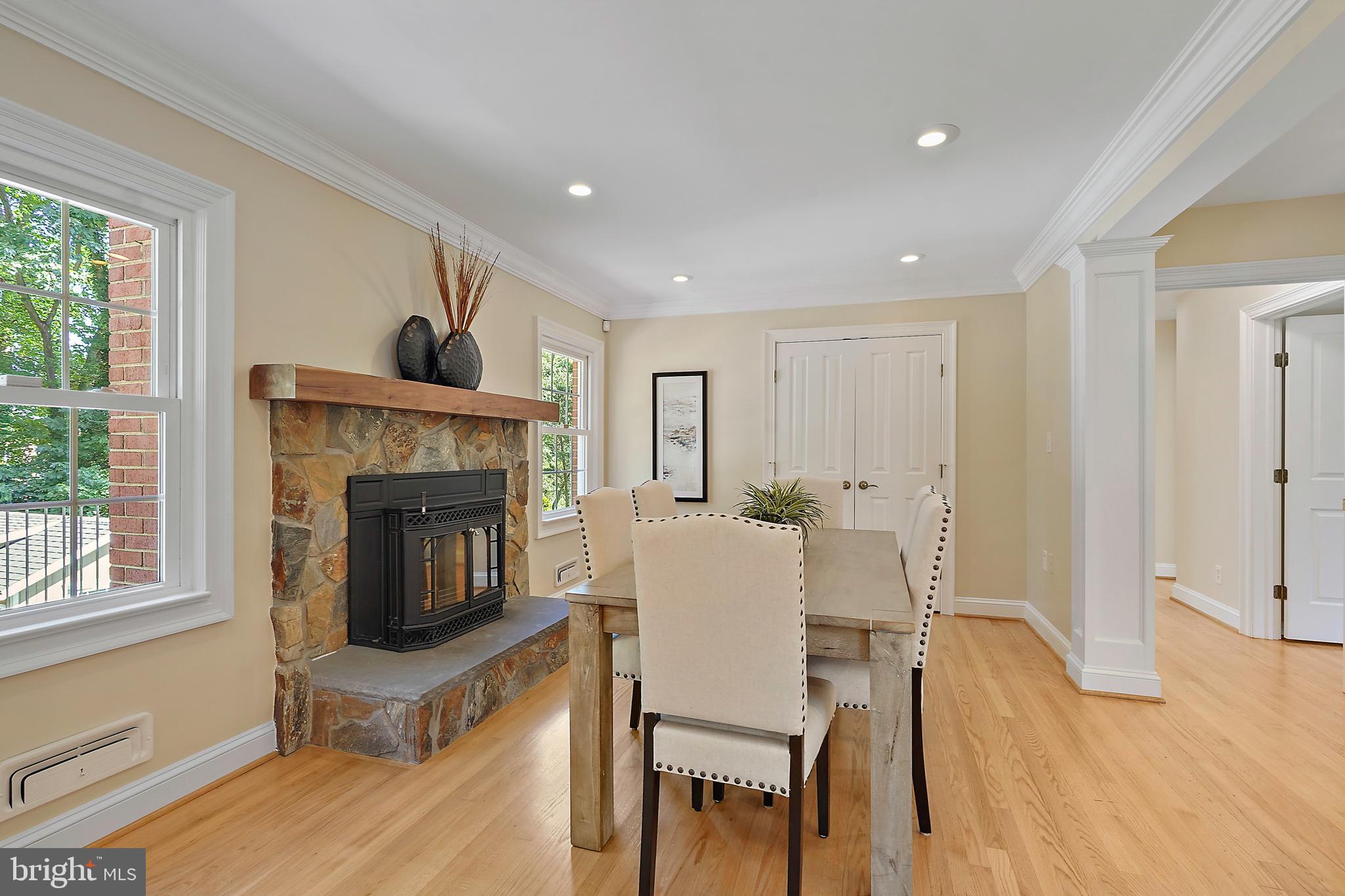 1208 HUNTLY PLACE
