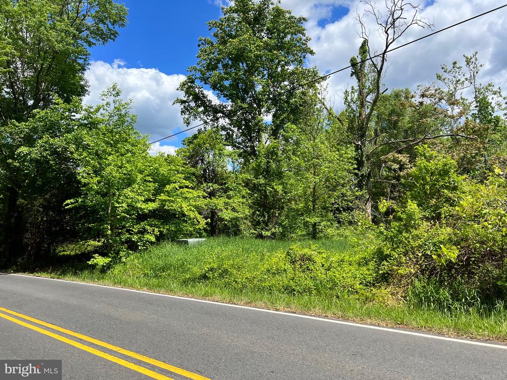 OLD COLCHESTER RD