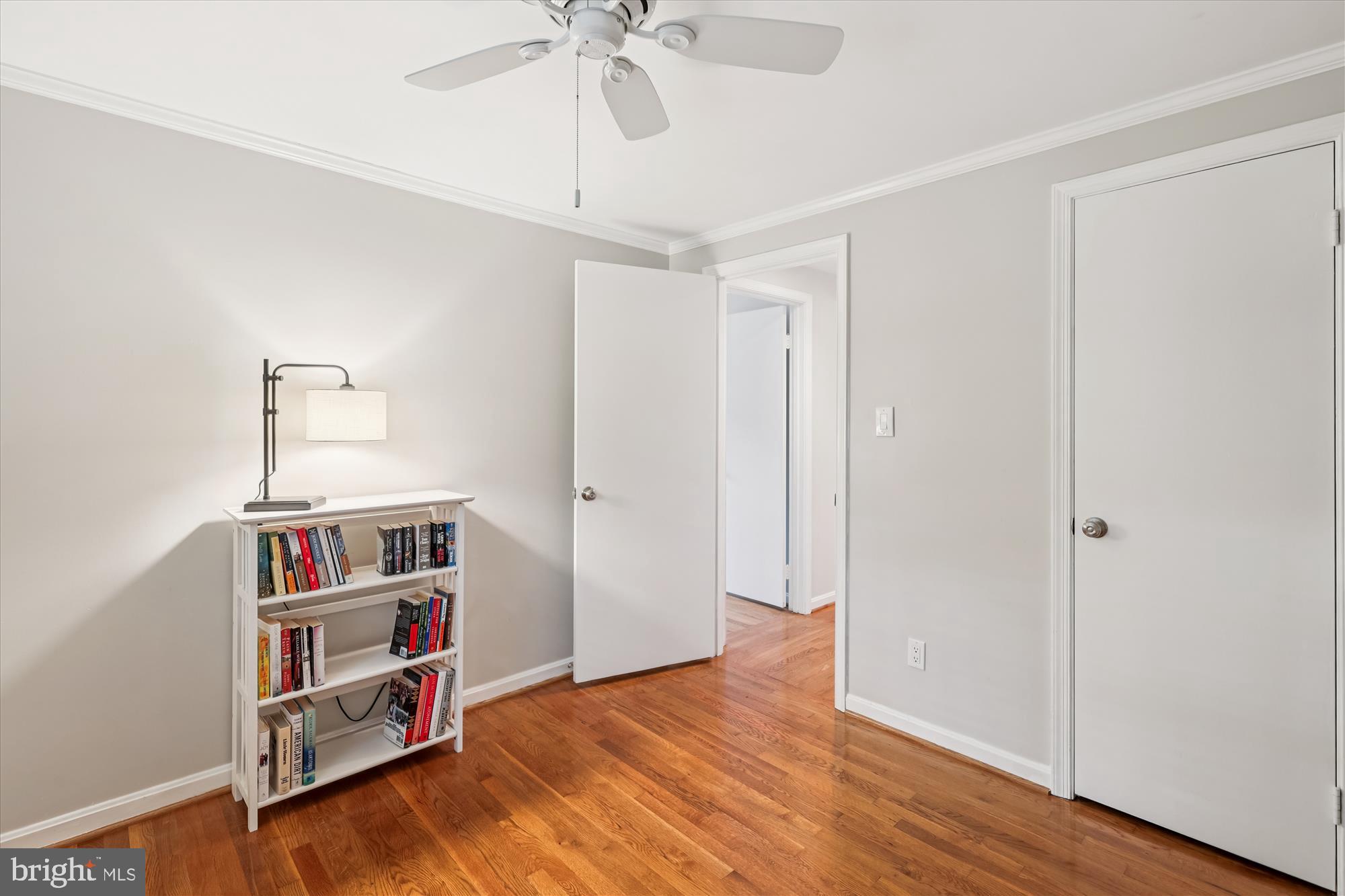 8221 CAPTAIN HAWKINS COURT