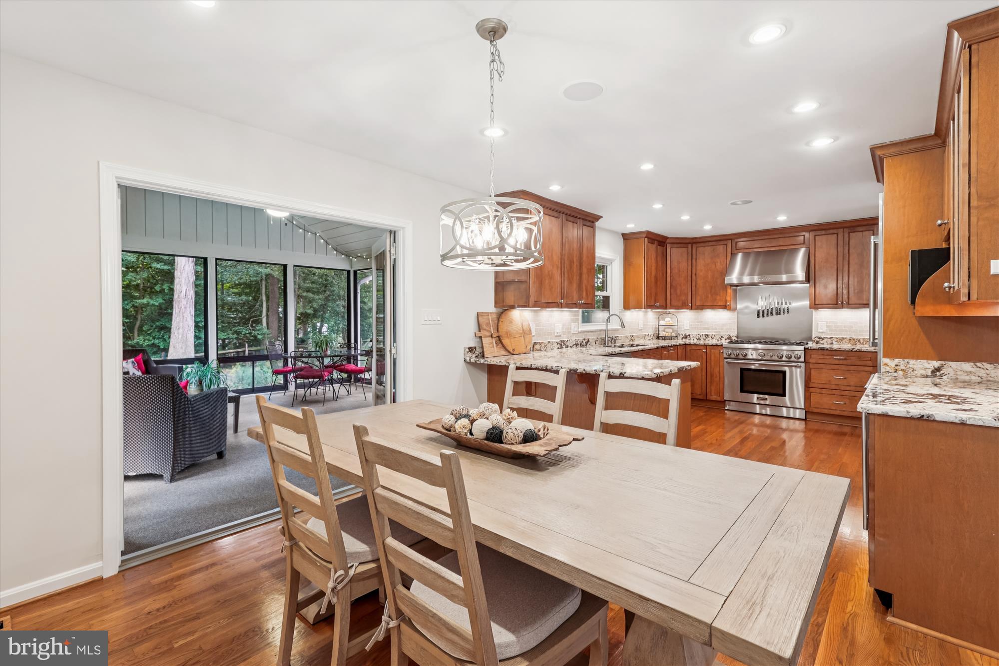 8221 CAPTAIN HAWKINS COURT