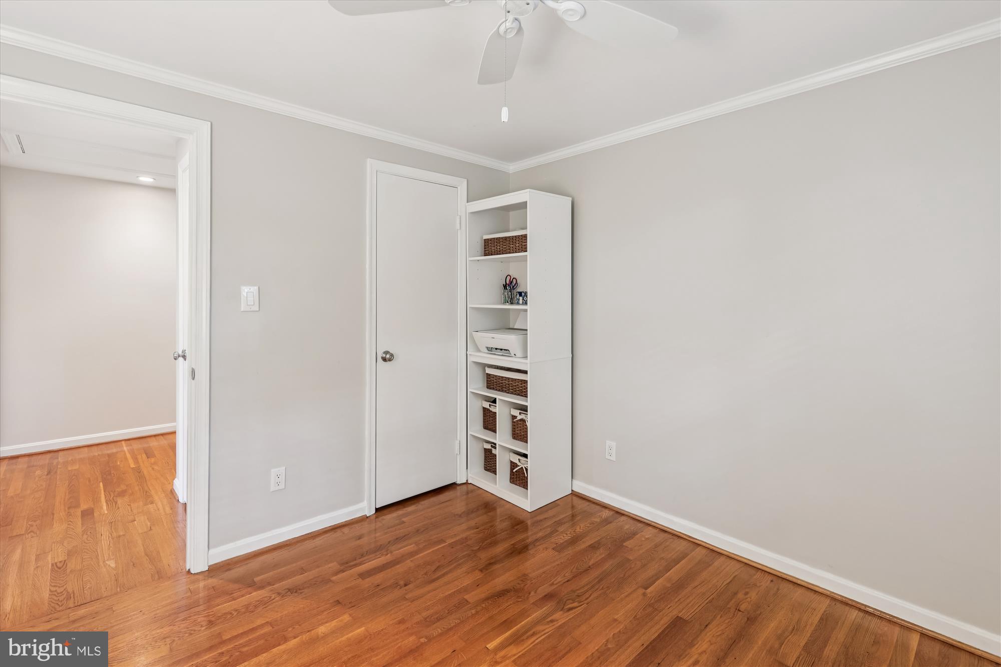 8221 CAPTAIN HAWKINS COURT