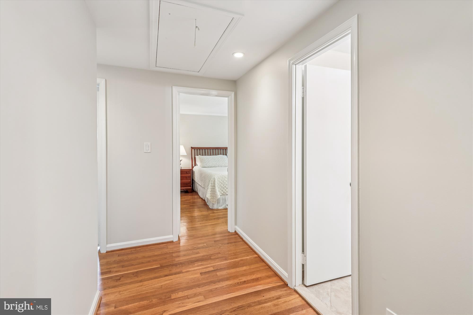 8221 CAPTAIN HAWKINS COURT