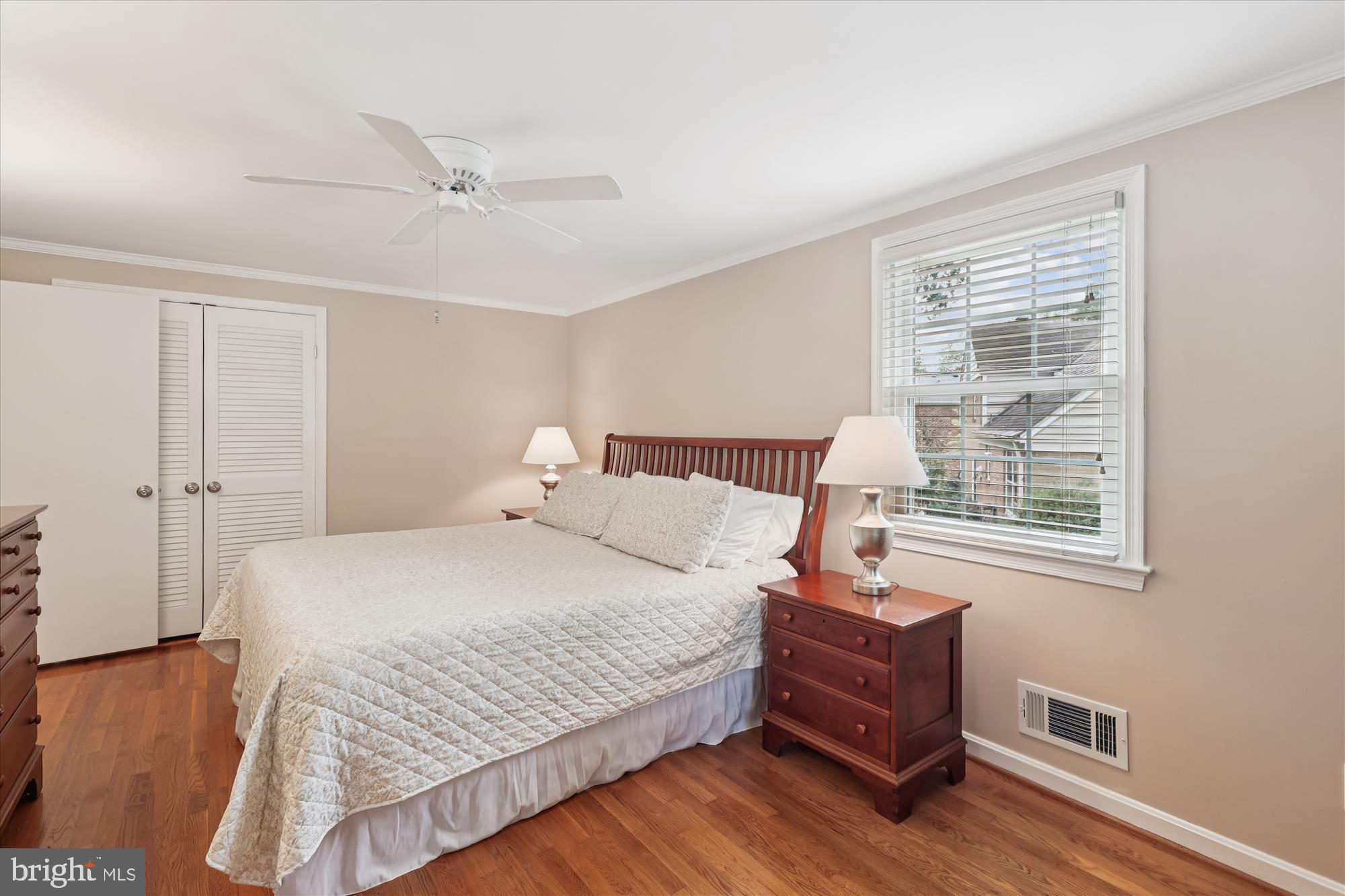 8221 CAPTAIN HAWKINS COURT
