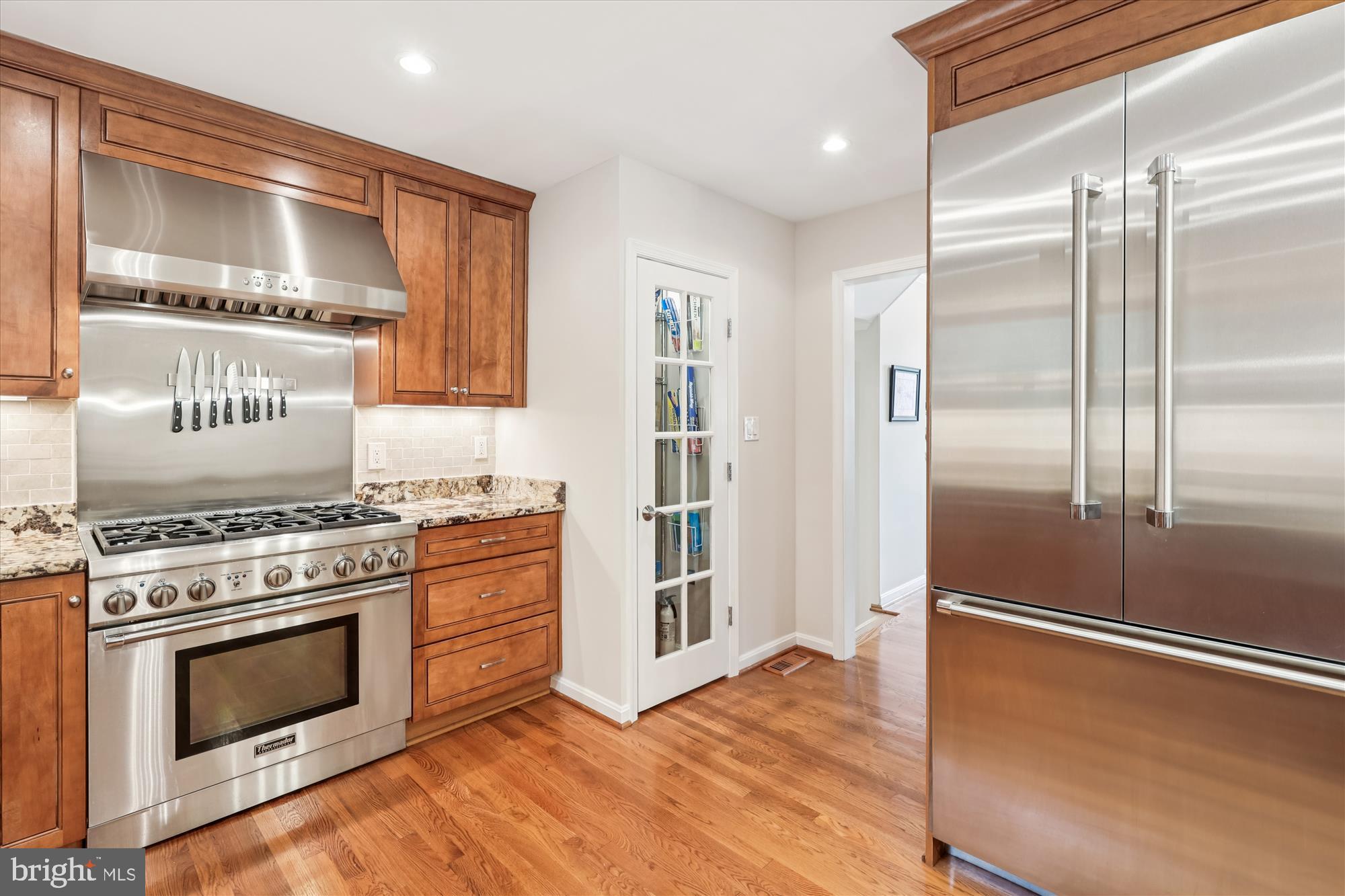 8221 CAPTAIN HAWKINS COURT
