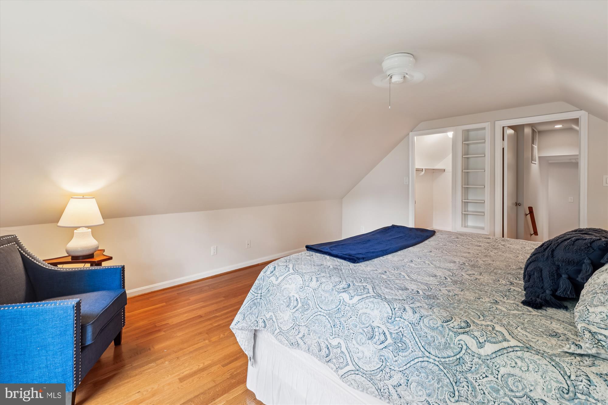 8221 CAPTAIN HAWKINS COURT