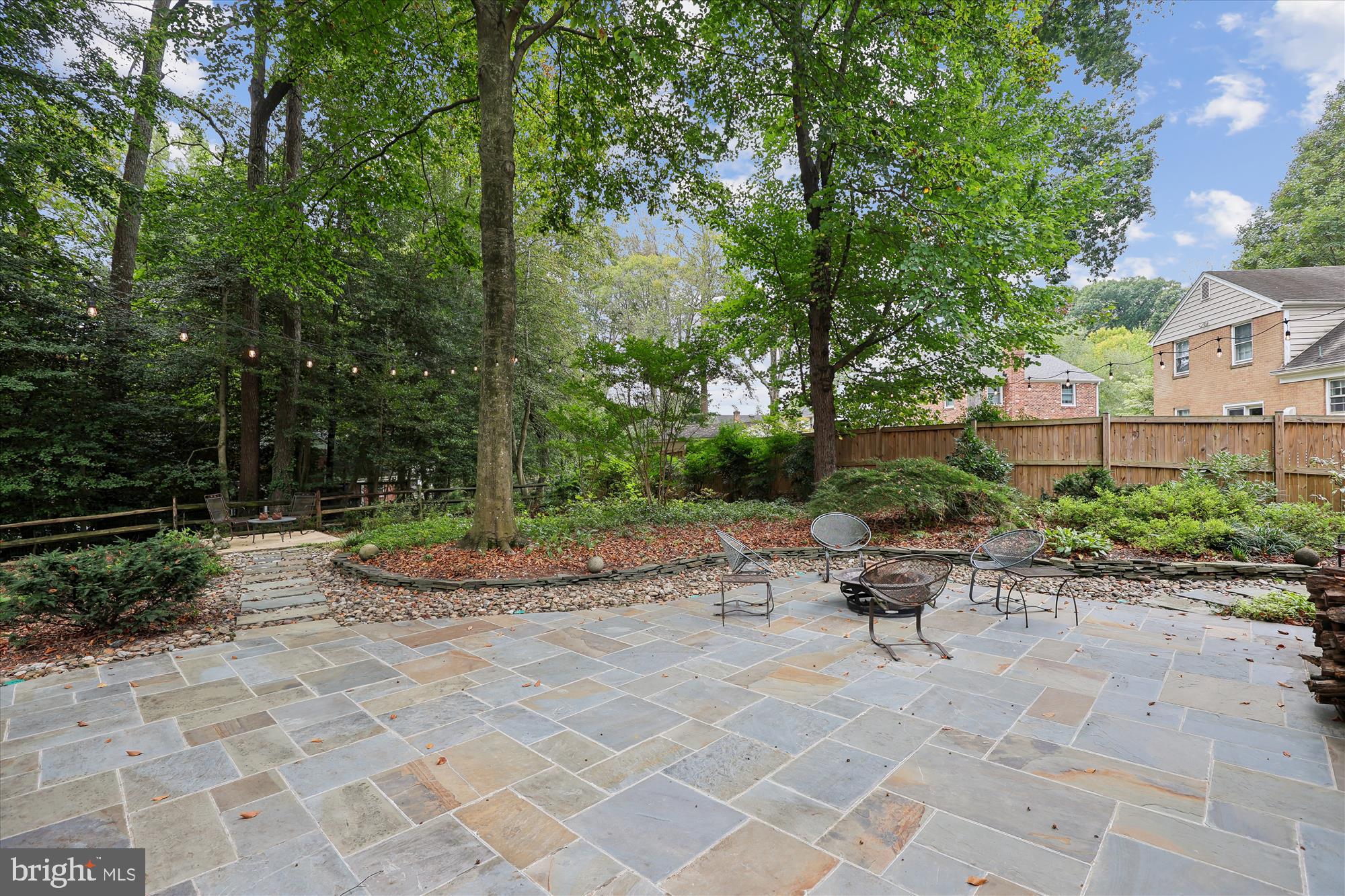 8221 CAPTAIN HAWKINS COURT